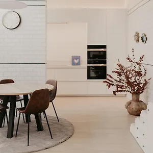 https://blue-bird-residence-moriaan.brusselshotelsbook.com